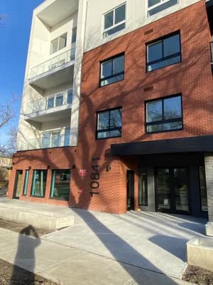 Commercial brick construction project